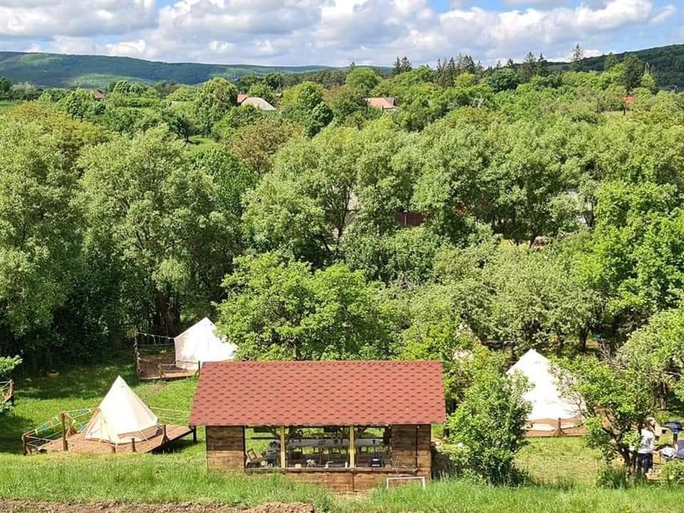 My Lake Glamping Dalnic Екстериор снимка